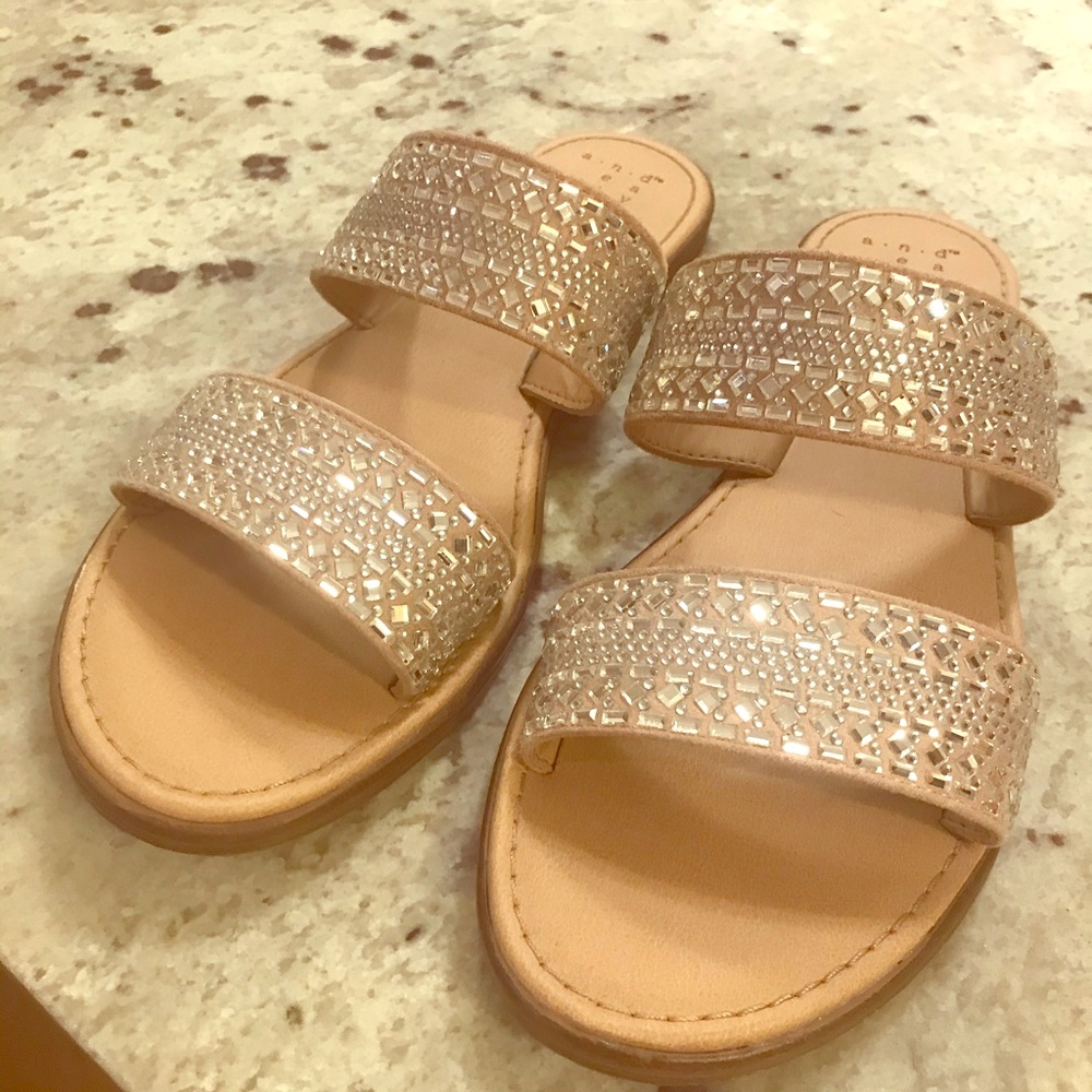Sandal